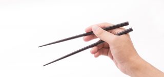正しい箸の使い方 意外と知らないngマナー Shaddyのギフトマナー辞典