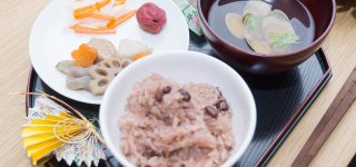 「百日の祝い」の祝い方と贈り物について知ろう