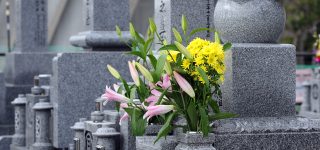 納骨式に香典は必要？　香典のマナーと相場
